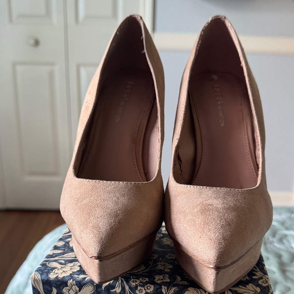 Elegant Tan Platform Heels